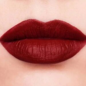 JEFFREE STAR  Velour Liquid Lipstick Cut Throat Love